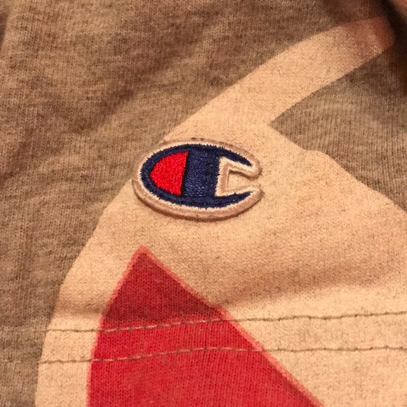 small champion t-shirt - Picture 2 of 2